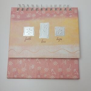 Display photo album by dayspring